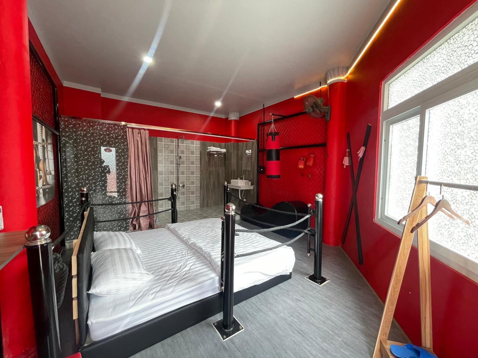 Couple Hotel - Khach San Tinh Yeu Buon Ko Sir Exterior foto